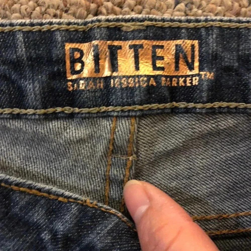 Bitten Sarah Jessica Parker Capris Jeans Size 14 - Picture 5 of 5